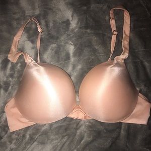 Victoria’s Secret Plunge 36B